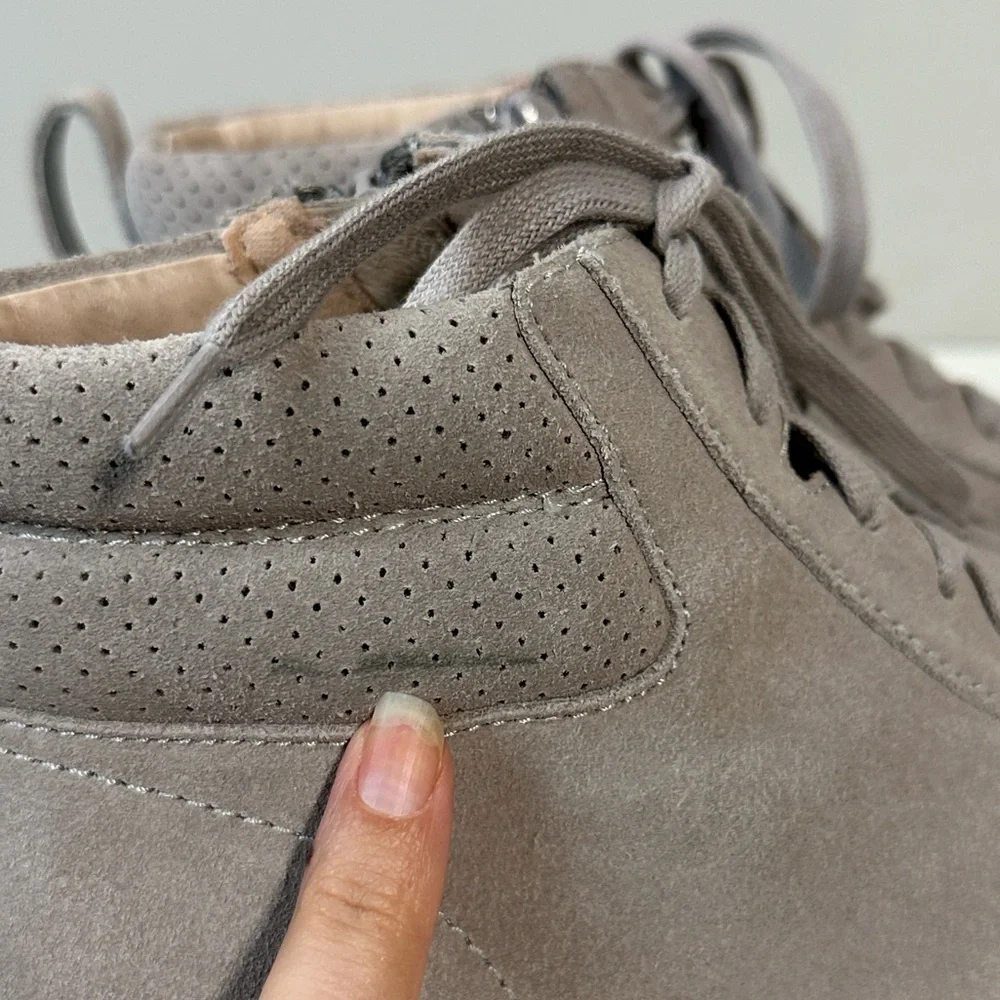 Vionic Jenning Light Gray Suede High‎ Top Athletic Shoe Sneaker Women's Size 8